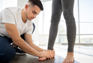 dynamiczna orteza na opadającą stopę