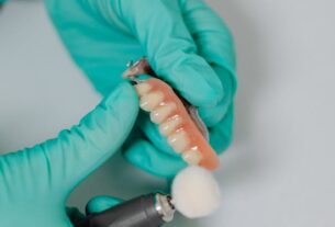 Ile kosztuje wizyta u protetyka stomatologicznego?