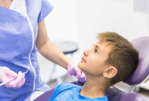 Jakie pytania zadać dentyście dziecięcemu podczas wizyty?