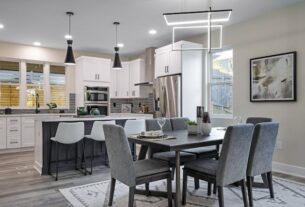 Czy kasetony sufitowe wyciszają pomieszczenie?