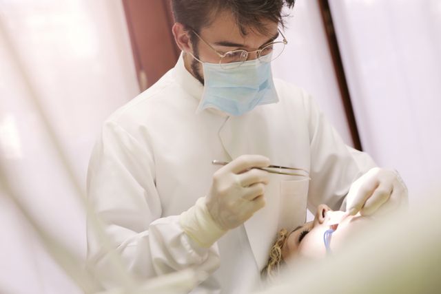Czy leczenie periodontologiczne boli?