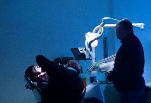 Czy chirurg stomatolog może leczyć powikłania po wszczepieniu implantu?