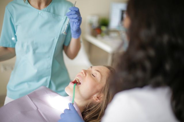 Czy można być uczulonym na tytan stosowany w implantach?