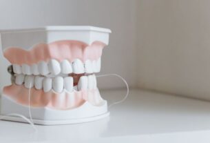 Jak długo trwa zabieg wszczepienia implantu?